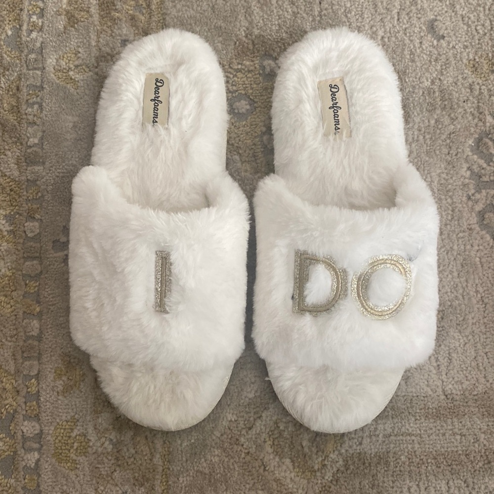 Dearfoam “I Do” Women’s Bridal Slippers